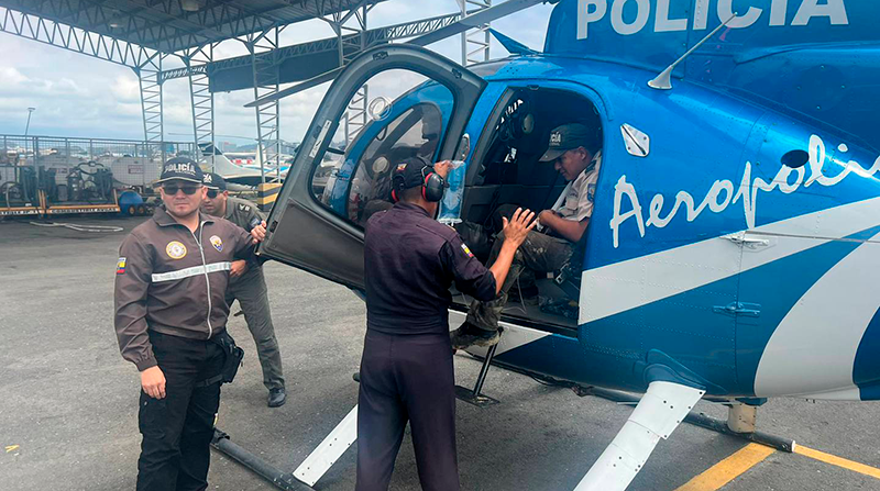 El policía herido fue trasladado hasta Guayaquil en helicóptero. Foto: redes sociales