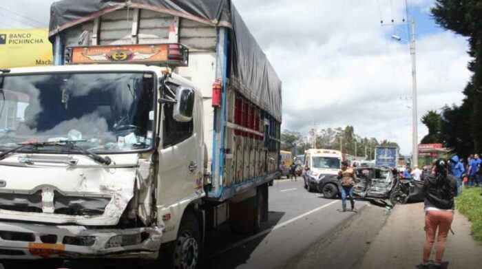El siniestro de tránsito fue registrado en el sector de San Alfonso, en el cantón Mejía. Foto: Cortesía Facebook