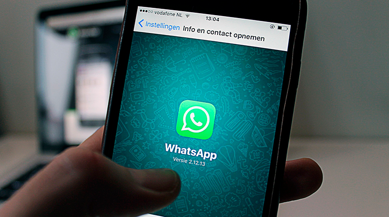 WhatsApp trabaja para que los usuarios puedan ocultar su 'en línea' cuando estén conectados. Foto: Pixabay