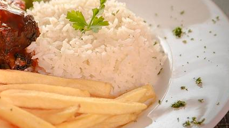 Imagen referencial. Tanto la papa como el arroz son hidratos de carbono complejos. Foto: Pixabay