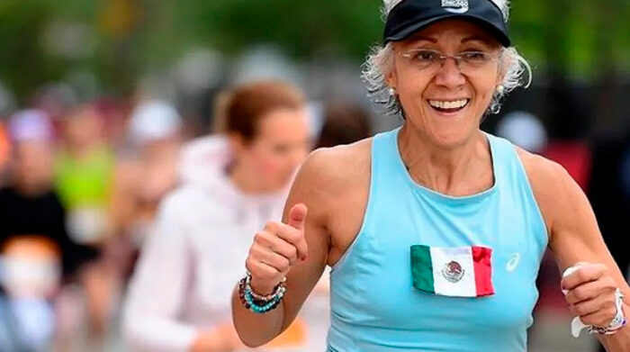 La mexicana, Martha Patricia Castañeda, se enamoró del ejercicio en 2011, luego de que a su nuera le detectaran cáncer de mama. Suma siete maratones. En 2023 correrá en Berlín. Foto: Cortesía