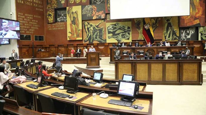 Las cinco bancadas legislativas acordaron este martes 2 de agosto del 2022 la conformación de una comisión para entablar diálogos con el Ejecutivo. Foto: Asamble Nacional.