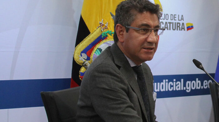 El presidente de la Judicatura, Fausto Murillo (i) es uno de los funcionarios que el correísmo pidió interpelar. Foto: Flickr Consejo de la Judicatura