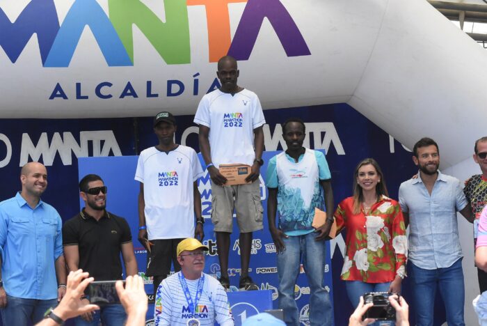 Corredores keniatas ganaron la Maratón de Manta. Foto: Cortesía