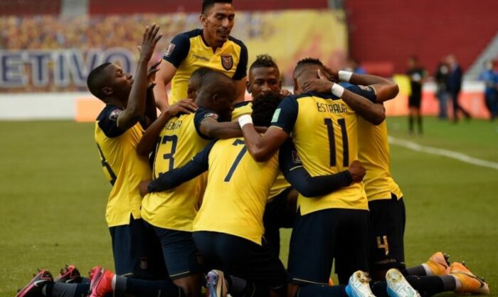 Los jugadores de Ecuador celebran un gol en uno de los partidos de las eliminatorias. Foto: Archivo / EL COMERCIO.
