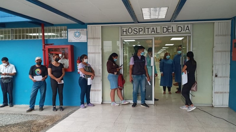 Aumentan hospitalizados y muertes por covid-19 en Guayaquil