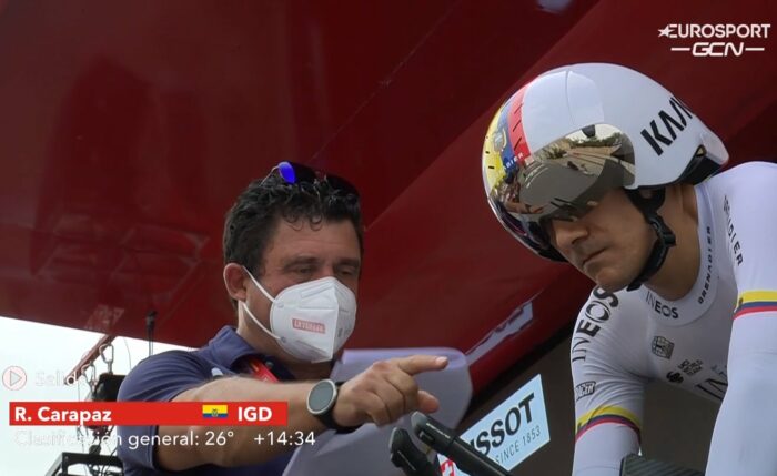 Richard Carapaz en la salida de la etapa 10 de la Vuelta a España. Foto: Captura