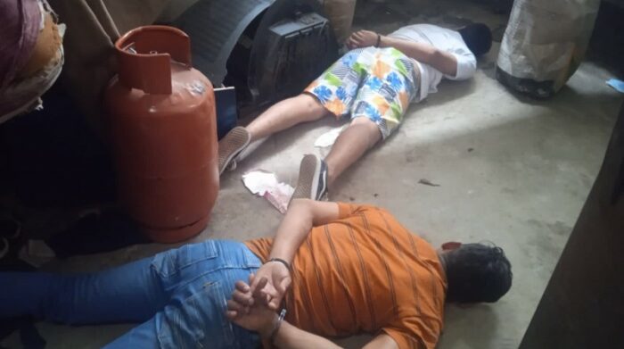 Se registraron dos nuevas aprehensiones, con estas suman siete las personas capturadas dentro de las investigaciones en el atentado en Cristo del Consuelo, Guayaquil. Foto: Cortesía Ministerio del Interior