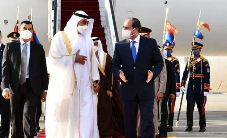 El presidente de Egipto, Abdelfattah Elsisi, en visita con el príncipe de Abu Dhabi. Foto: Twitter @AlsisiOfficial.
