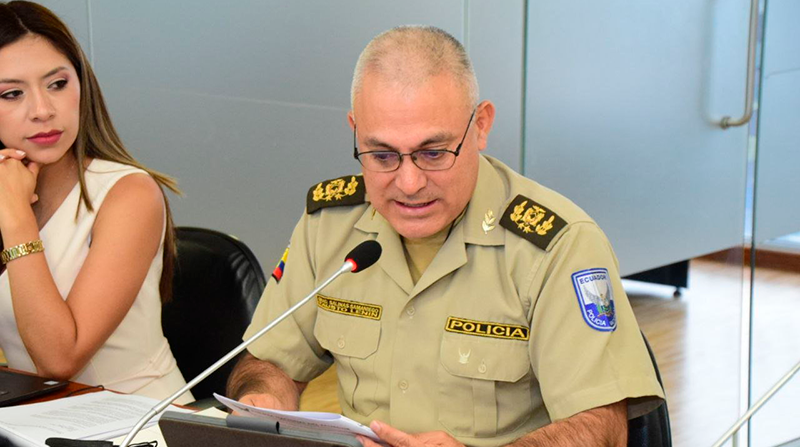 El comandante general de la Policía, Fausto Salinas, durante su comparecencia en la Asamblea. Foto: Asamblea