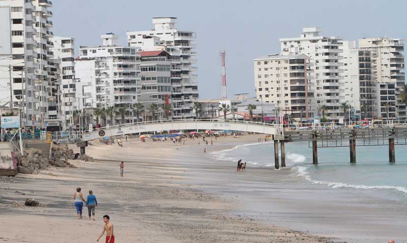 Las playas de Manta (Manabí), General Villamil Playas (Guayas), Salinas (Santa Elena) fueron las más visitadas durante el feriado del 10 de agosto. Foto: archivo / EL COMERCIO