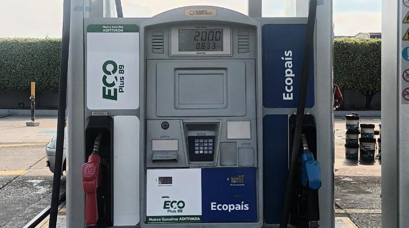 Por ahora, se comercializa la gasolina ecoplus 89 en tres provincias: Guayas, Los Ríos y Esmeraldas. Su ampliación depende de las evaluaciones. Foto: Petroecuador