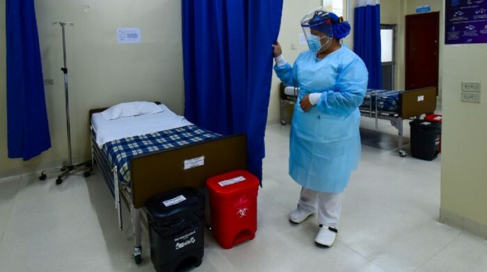 El Hospital Bicentenario, en Guayaquil, tiene una sala de contingencia con ocho camas para casos que necesiten aislamiento por la viruela del mono. Foto: Enrique Pesantes / EL COMERCIO