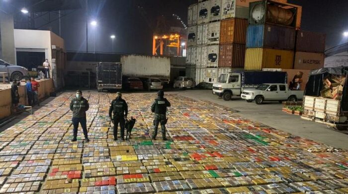 Siete toneladas de droga fueron incautadas en Guayaquil, en febrero pasado. El destino de los estupefacientes era Bélgica. Foto: Cortesía Policía Nacional