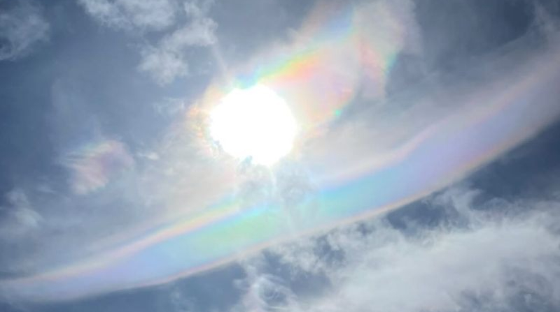 Este fenómeno no es tan común porque depende del ángulo del Sol, el tipo de partícula y nubosidad. Foto: Cortesía