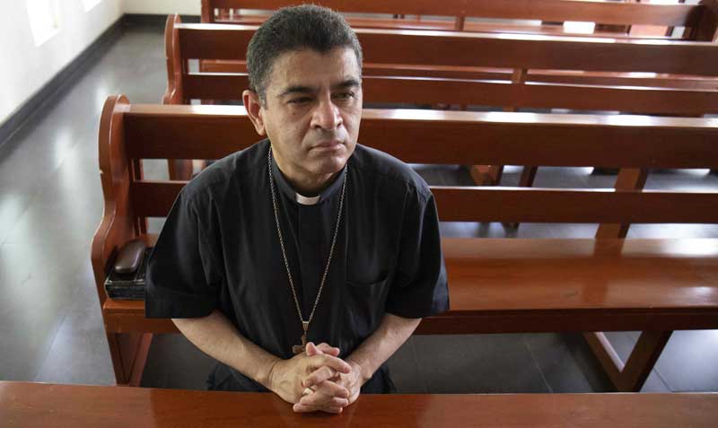 El obispo de Nicaragua Rolando Álvarez fue arrestado el 19 de agosto dentro del palacio episcopal junto con cinco sacerdotes y dos seminaristas. Foto: archivo / EFE