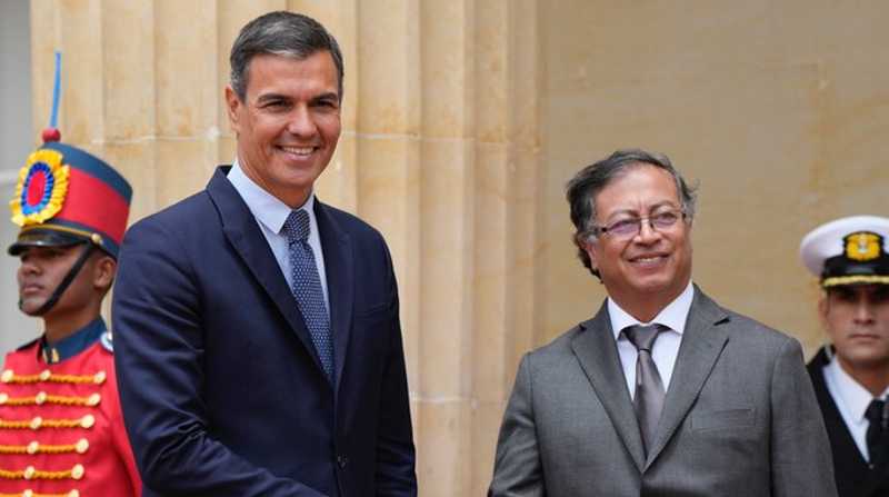 Pedro Sánchez, presidente del Gobierno del reino de España, junto al presidente de Colombia, Gustavo Petro. Foto: Cortesía