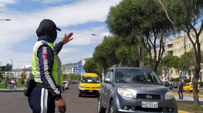La Agencia Metropolitana de Tránsito también impulsó el plan A Clases Seguros 2022. El enfoque que fue capacitar a los conductores de unidades escolares sobre la importancia de la seguridad vial. Foto: Cortesía Municipio de Quito