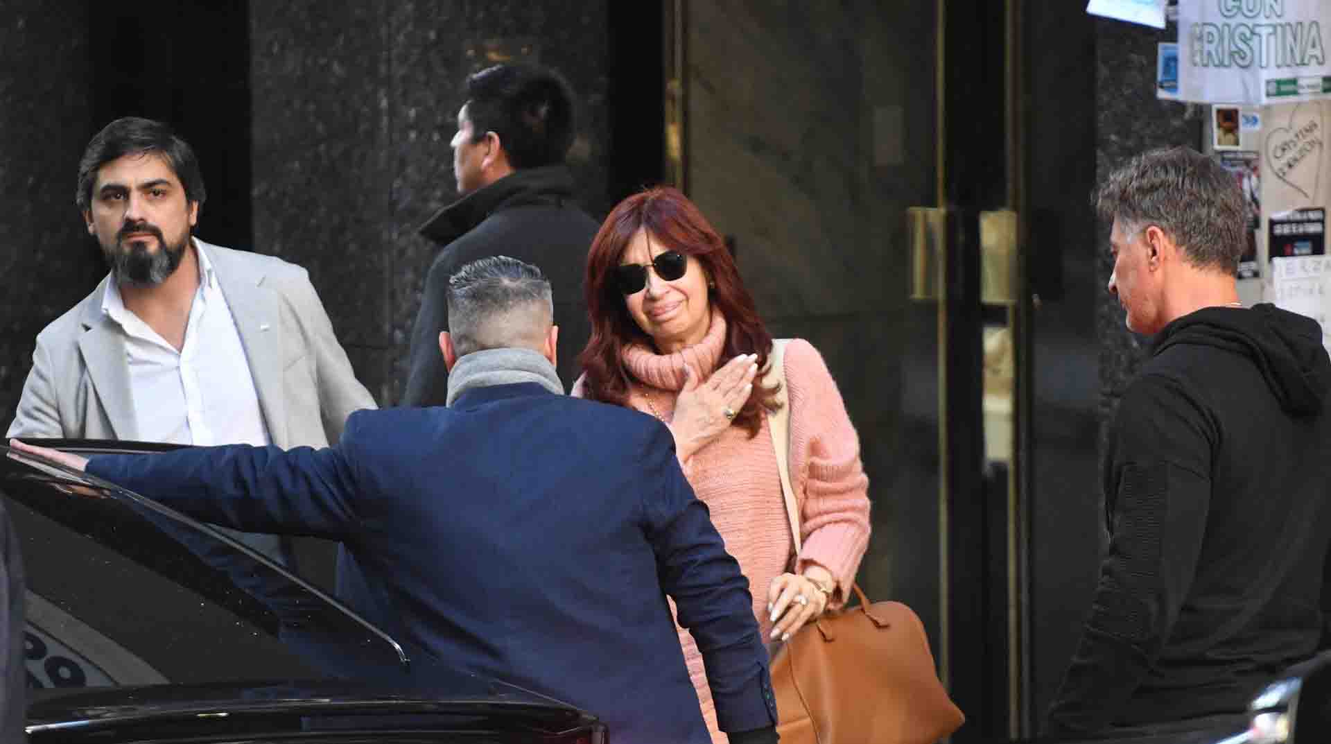 El Ministerio de Seguridad de Argentina reveló que la vicepresidenta, Cristina Fernández, recibió una amenaza de muerte. Foto: EFE