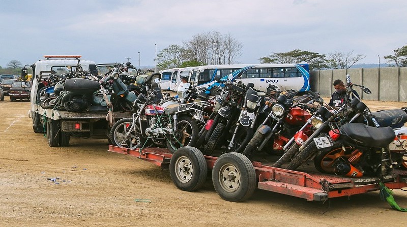 Chatarrización de motos y vehículos en Guayaquil