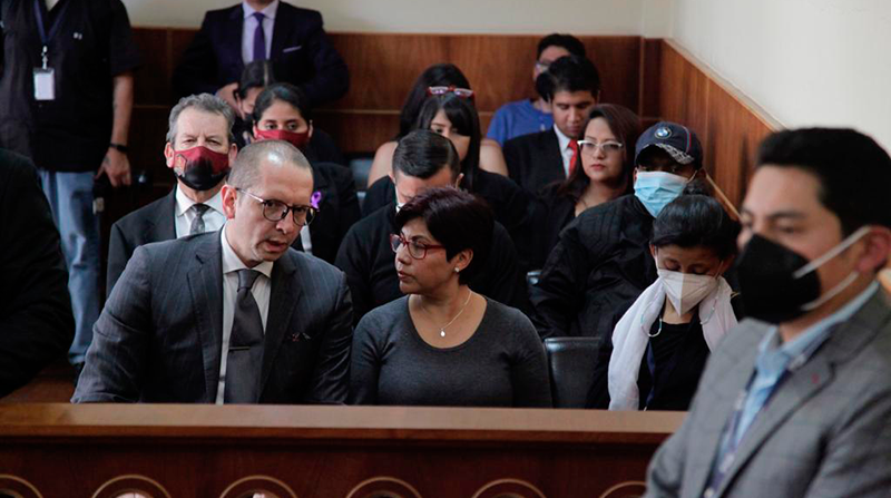 La madre de María Belén Bernal durante la audiencia de reformulación de cargos. Foto: Patricio Terán / EL COMERCIO