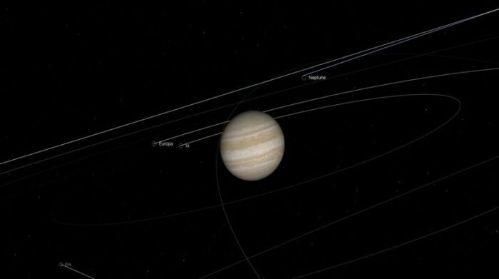 Júpiter es el mayor cuerpo celeste del sistema solar, con una masa 318 veces mayor que la de la Tierra. Foto: NASA