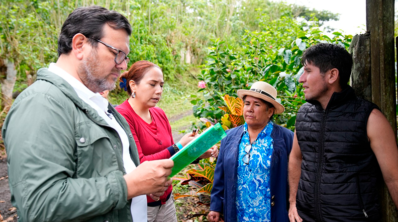 En Galápagos existen 1 117 personas productoras, en una superficie monitoreada de 21 228 hectáreas. Foto: Ministerio de Ganadería