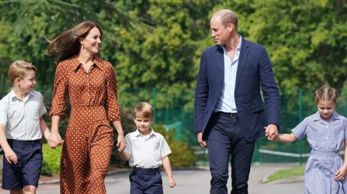 El Príncipe William y su familia cambiará de títulos reales. Foto: EFE
