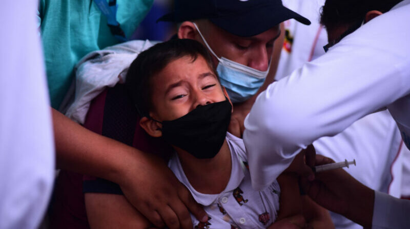 La vacunación contra covid-19 comenzará a ser eficaz contra menores de 5 años, en Peru, desde finales de septiembre. Foto: Archivo / EL COMERCIO.