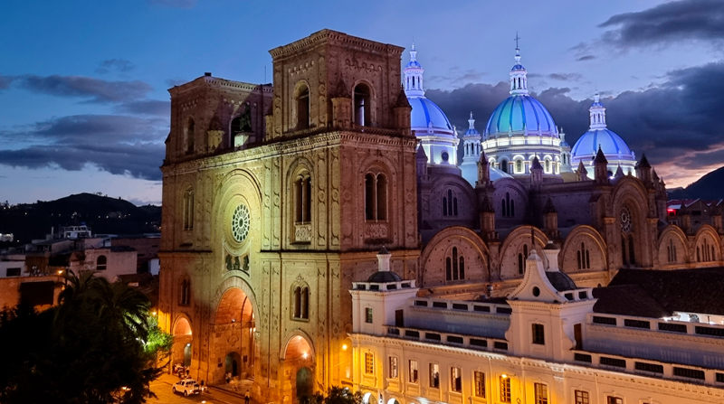 El Centro Histórico y su imponente Catedral son los lugares más visitados en cualquier época del año. Foto: Lineida Castillo / EL COMERCIO