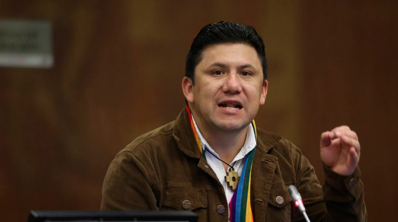Mario Ruiz afirmó que Pachakutik está más unido que nunca y presentó un proyecto de reformas a la Ley de la Contraloría. Foto: Twitter @AsambleaEcuador