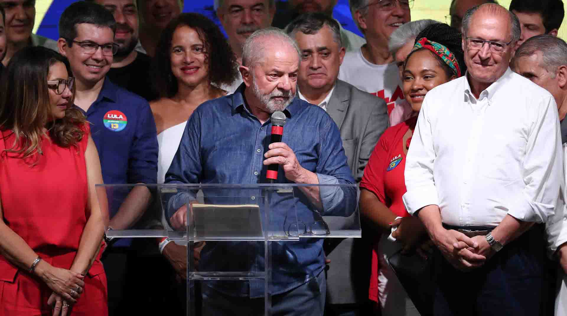 Luiz Inácio Lula da Silva ofreció un discurso este 30 de octubre, en Sao Paulo (Brasil). Foto: EFE