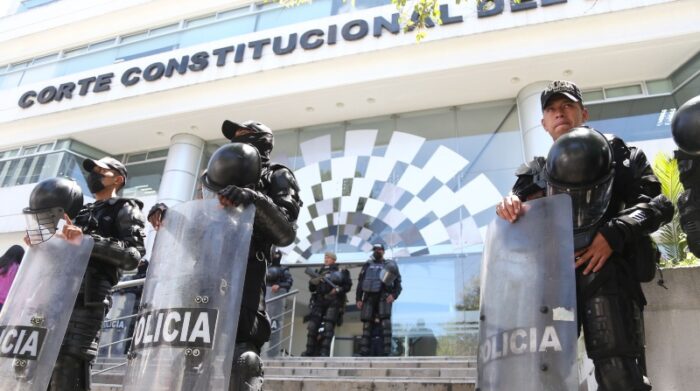 El destino de las preguntas está en manos de la CC, de esta depende si se da en los comicios de 2023. Foto: EL COMERCIO.
