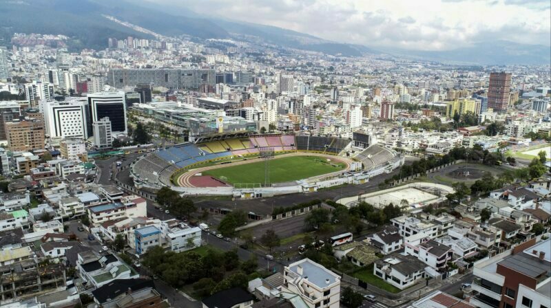 El estadio Atahualpa se ubica en una zona privilegiada desde el punto de vista comercial y urbanístico. Foto: Patricio Terán / EL COMERCIO.