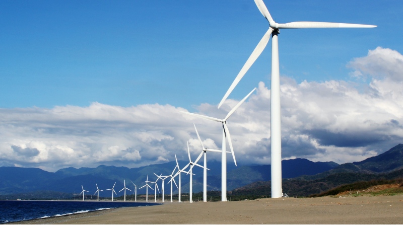 Los autores del estudio recomiendan promover las energías renovables como la eólica. Foto: Pexels.