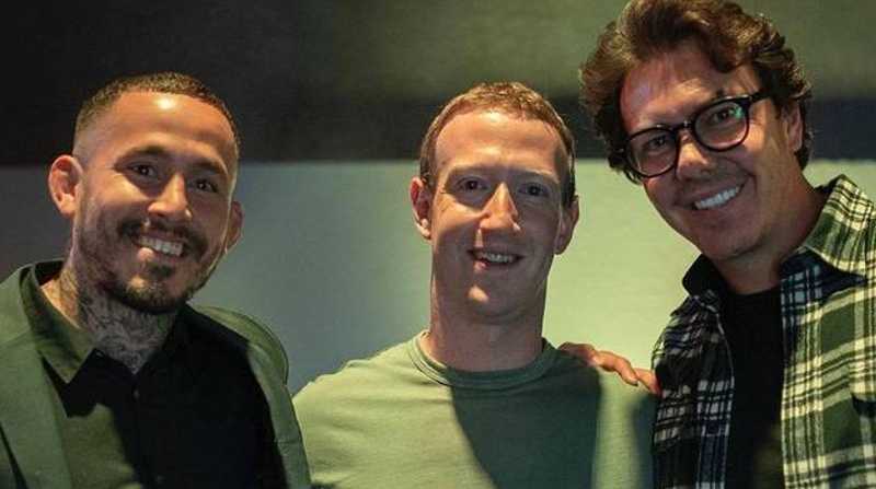 Marlon Vera (i) junto a Mark Zuckerberg y Hunter Campbell (director de negocios de UFC). Foto: Instagram de Chito Vera