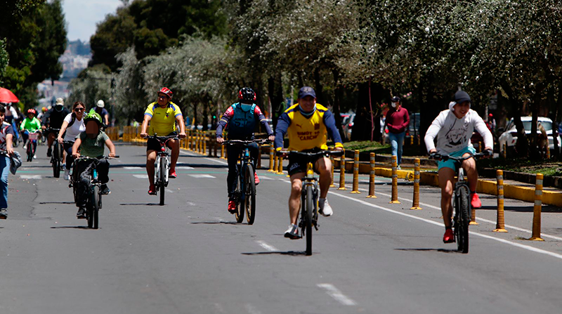 Este 16 de octubre hubo menos ciclistas en comparación con otros ciclopaseos. Foto: Carlos Noriega / EL COMERCIO