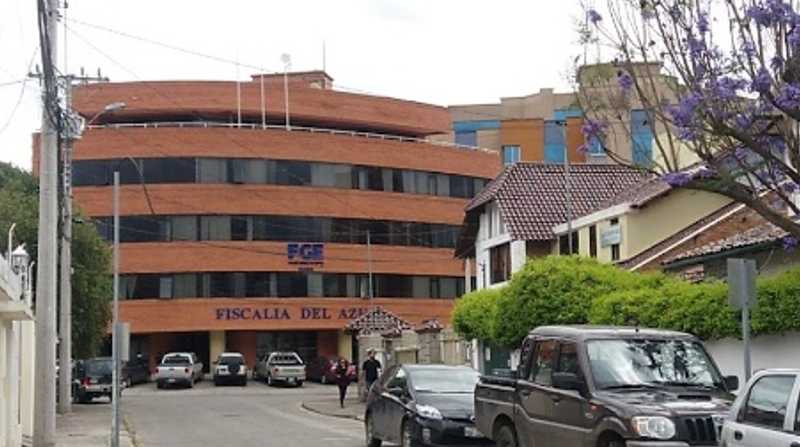 Vista general del inmueble de la Fiscalía del Azuay, en Cuenca. Foto: Archivo