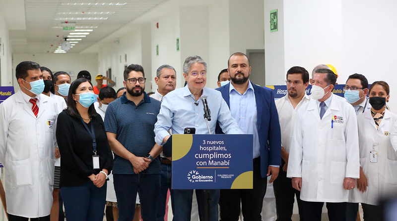 El presidente Guillermo Lasso cumplió agenda de actividades en Manabí donde entregó un hospital, obras de servicio eléctrico y viviendas. Foto: Flickr Presidencia
