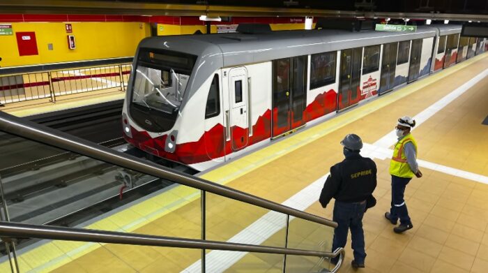 Se espera que en las próximas semanas de octubre se firme el contrato del Metro de Quito con el consorcio colombo-francés. Foto: Patricio Terán / EL COMERCIO