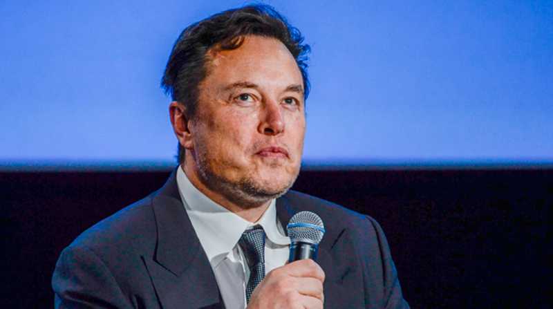 Varios medios estadounidenses señalan que Elon Musk nuevamente está interesado en comprar Twitter. Foto: EFE/Carina Johansen