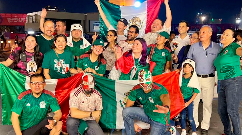 Hinchas de México ya se encuentran en Qatar para apoyas a su selección. Foto: Instagram @embamexqatar
