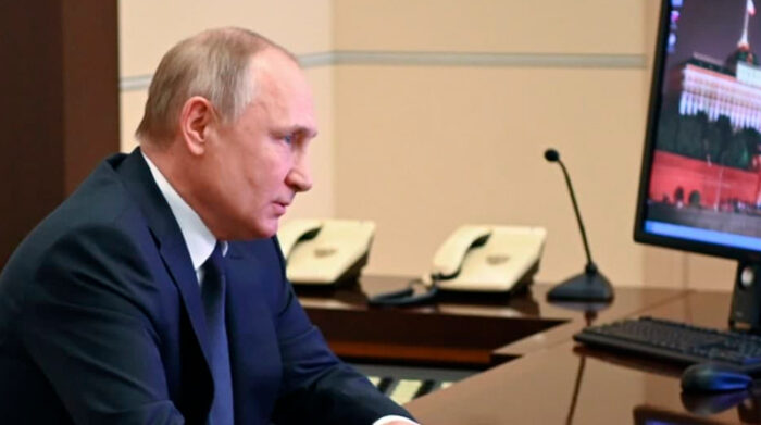 Vladimir Putin modificó el reglamento sobre el servicio militar ruso. Ahora habla de negociar. Foto: Instagram @KremlinRussia_E