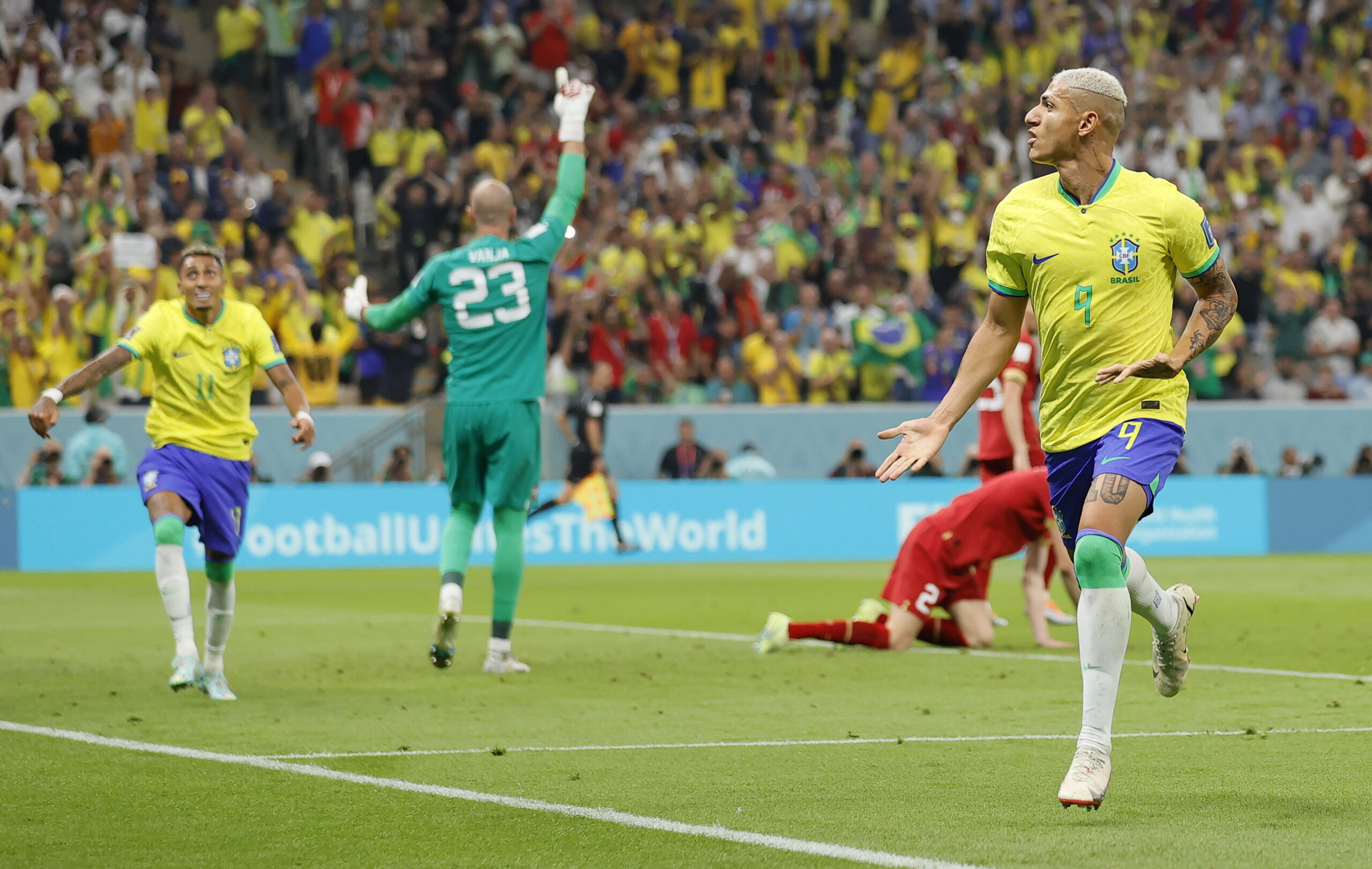 Richarlison anotó los dos goles de Brasil en la victoria ante Serbia en el debut del Mundial Qatar 2022. Foto: EFE