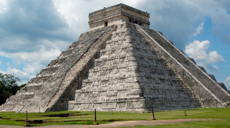 Imagen referencial. El Instituto Nacional de Antropología e Historia (INAH) prohibió subirse al edificio sagrado de los mayas desde 2008. Foto: Pexeles