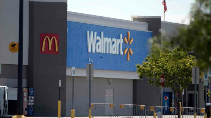 Al menos siete personas han resultado muertas en un tiroteo ocurrido en un supermercado Walmart de la localidad de Chesapeake. Foto: EFE