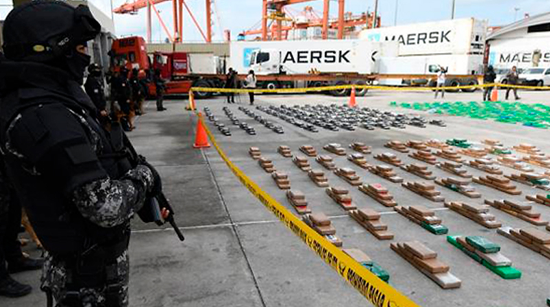 La Policía decomisó 1,2 toneladas de droga en Guayaquil. Ese cargamento tenía como destino Bélgica. Foto: Cortesía Policía Nacional