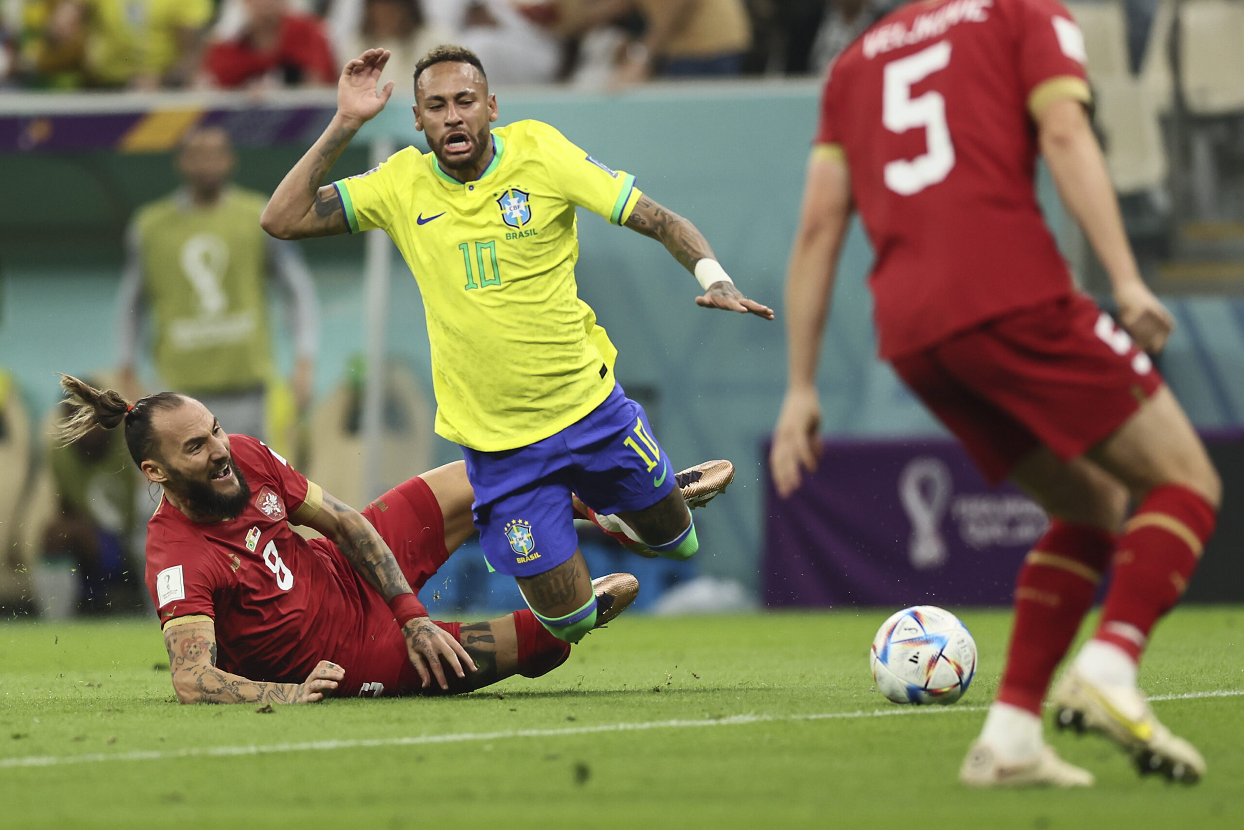 Acabada la primera fecha del Mundial Qatar 2022, Neymar fue el jugador que más faltas recibió. Foto: Xinhua.