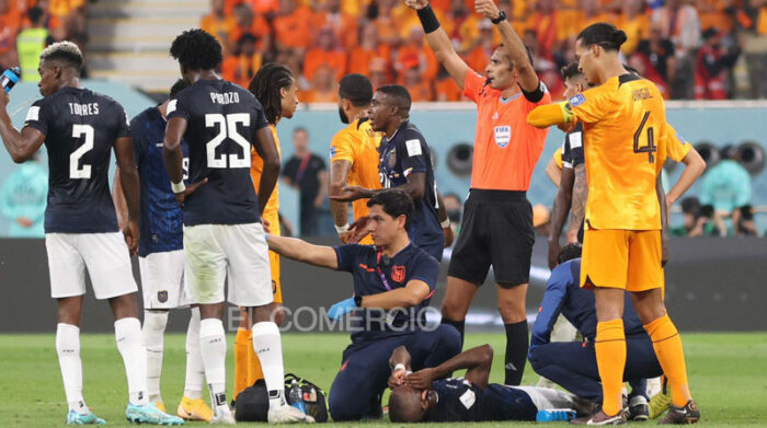La lesión de Énner Valencia le obligó a abandonar el partido de la Selección de Ecuador vs. Países Bajos. Foto: Diego Pallero/ EL COMERCIO