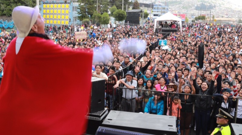 Las fiestas de Quito conmemoran el nacimiento de la ciudad y se festeja con música, baile y cultura. Foto: Archivo / EL COMERCIO